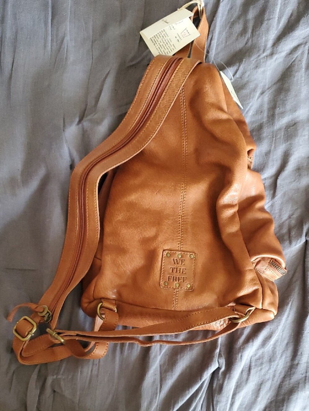 WE THE FREE Sparrow Convertible Sling Backpack - Picture 2 of 5